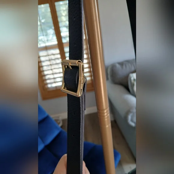 Aimee Kestenberg Corfu Convertible Leather Shoulder Bag. - Picture 6 of 14